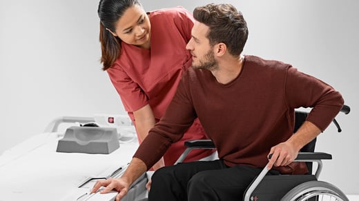 siemens_healthineers_mri_1-5t-mri-scanners_magnetom-sola_biomatrix-interfaces_edrive-table_1800000004886524