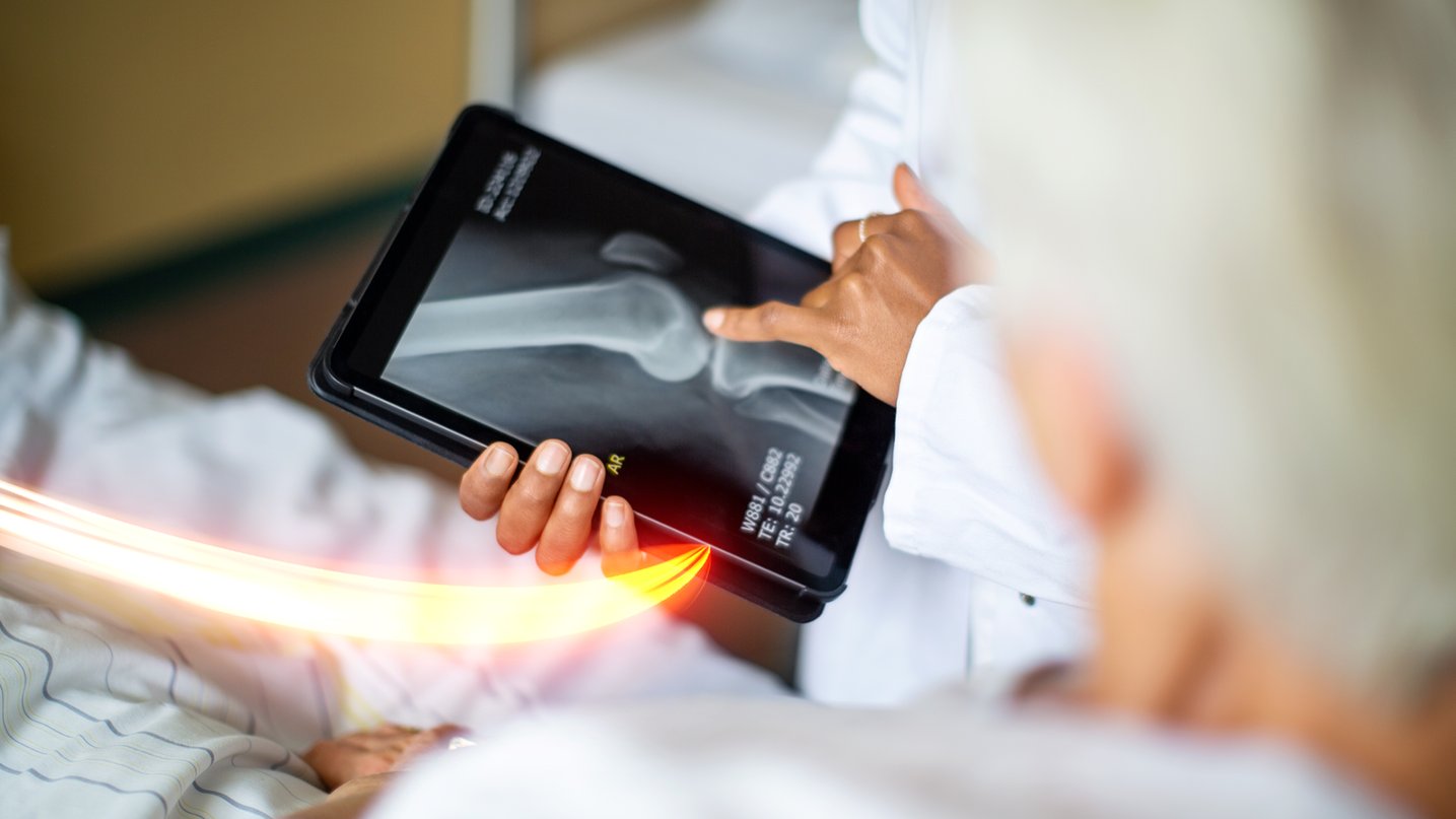 siemens-healthineers_radiologists-and-image_16x9_1800000007499717